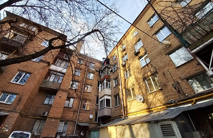 4-кім. квартира, Вишгородська, 33, Київ