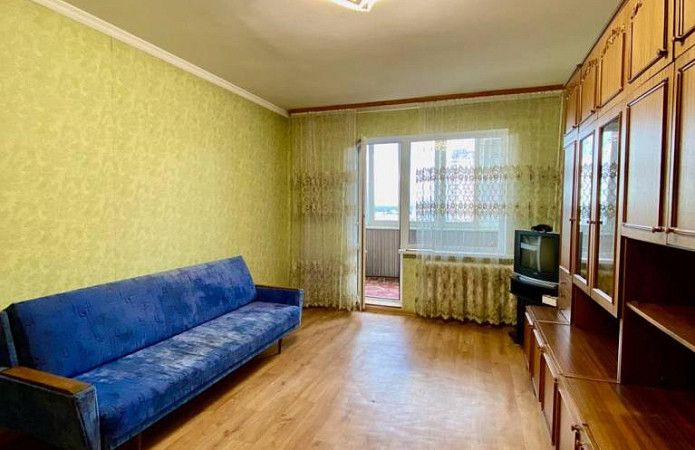 2-кім. квартира, Харківське Шосе, 180/21, Київ 2-кім. квартира, Харківське Шосе, 180/21, Київ