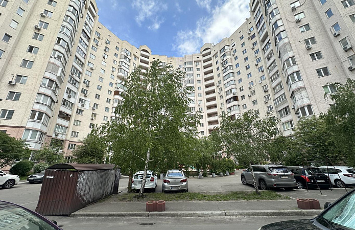 4-кім. квартира, Вишняківська , 13, Київ 4-кім. квартира, Вишняківська , 13, Київ