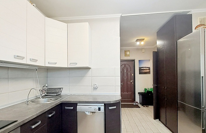 Миропільська 37
