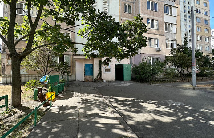1-кім. квартира, вул. Героїв Дніпра, 64, Київ 1-кім. квартира, вул. Героїв Дніпра, 64, Київ