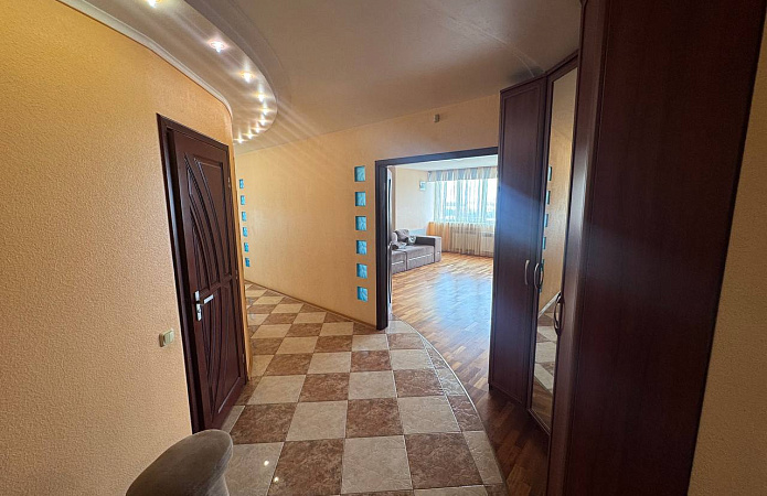 3-кім. квартира, просп. Берестейський, 103, Київ