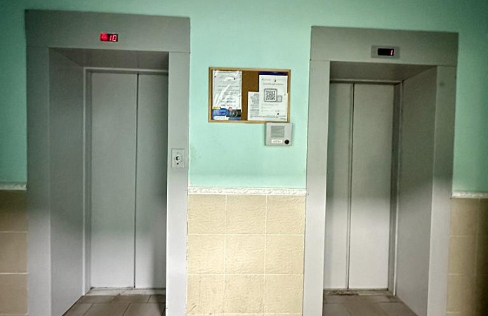 3-кім. квартира, Дніпровська  набережна , 19-В, Київ