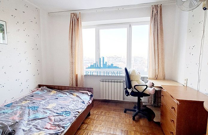 3к квартира, вул.Шевельова Юрія, 49/20