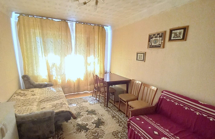 бул. Верховної Ради 26В