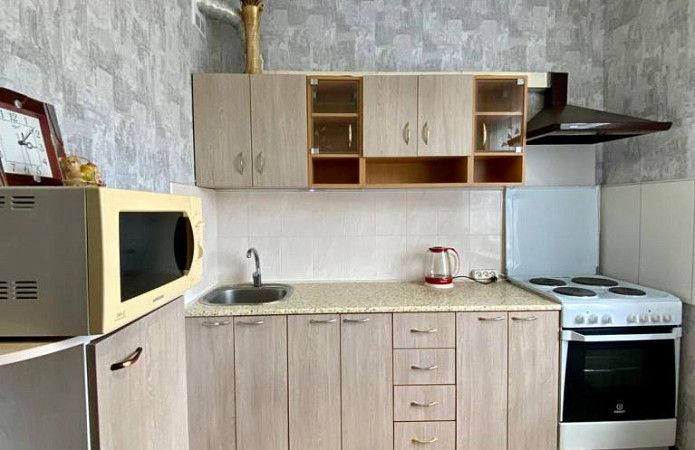 2-кім. квартира, Харківське Шосе, 180/21, Київ 2-кім. квартира, Харківське Шосе, 180/21, Київ