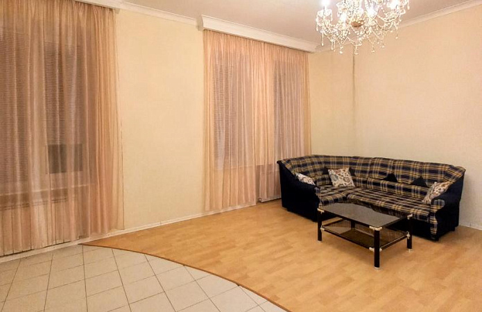 3-кім. квартира,  Авіаконструктора Антонова , 2/32, Київ