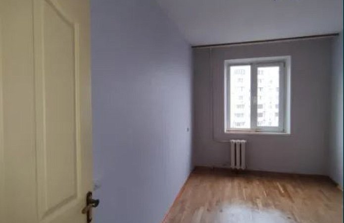 Продаж 3к квартири, Бойченка 16, поряд з метро Чернігівська