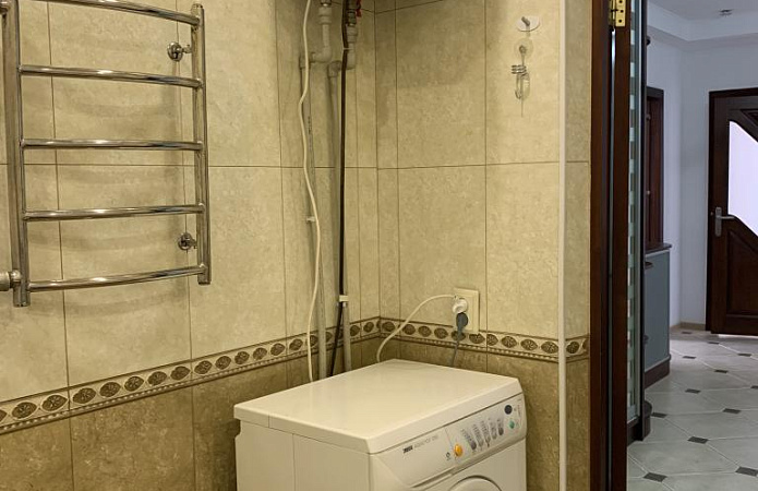 1-ком. квартира, Героев обороны 10 а, 10 а, Киев