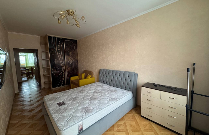 1-кім. квартира, Івана Франка, 6, с. Софіївська Борщагівка 1-кім. квартира, Івана Франка, 6, с. Софіївська Борщагівка