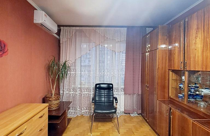 2-кім. квартира, Лісківська , 12, Київ 2-кім. квартира, Лісківська , 12, Київ
