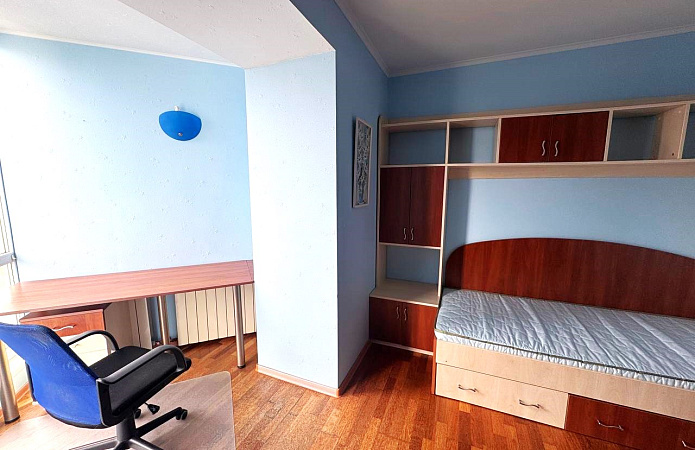 3-кім. квартира, просп. Берестейський, 103, Київ 3-кім. квартира, просп. Берестейський, 103, Київ