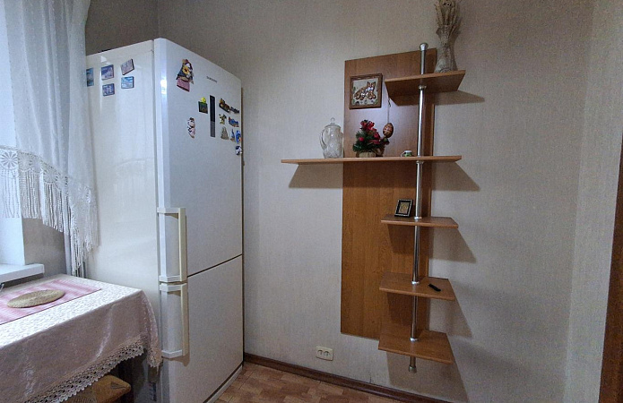 3-кім. квартира, Чорнобильська, 4/56, Київ