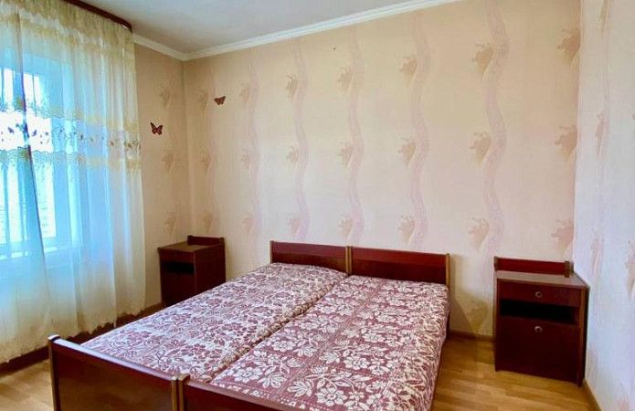 2-кім. квартира, Харківське Шосе, 180/21, Київ 2-кім. квартира, Харківське Шосе, 180/21, Київ