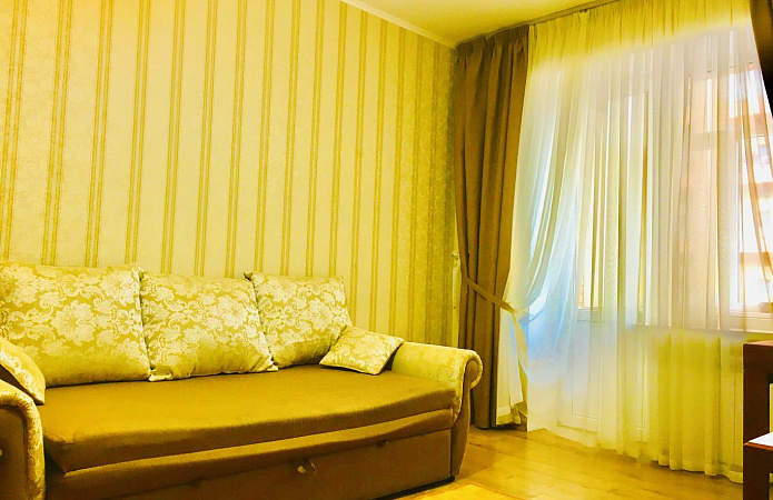 2-ком. квартира, Набережно-Луговая, 3, Киев