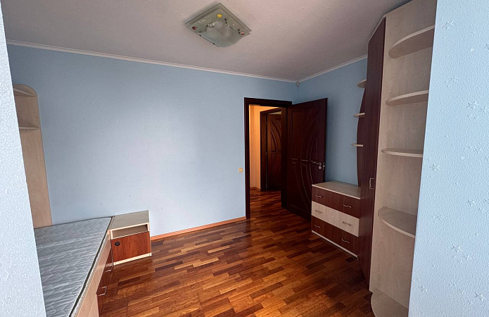 3-кім. квартира, просп. Берестейський, 103, Київ 3-кім. квартира, просп. Берестейський, 103, Київ