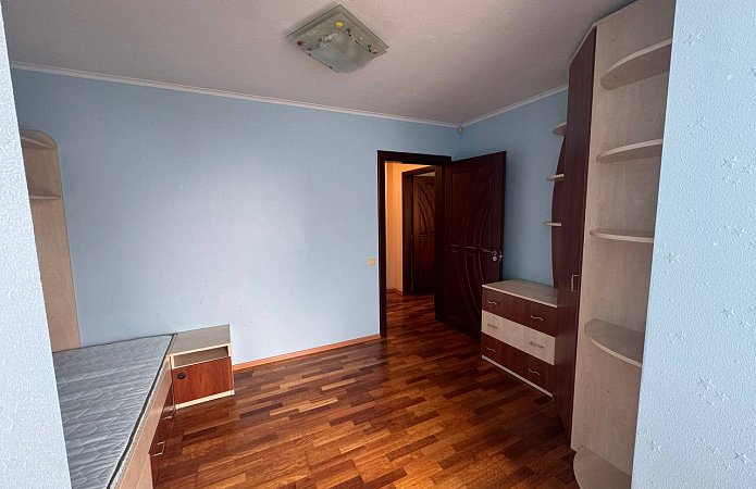 3-кім. квартира, просп. Берестейський, 103, Київ
