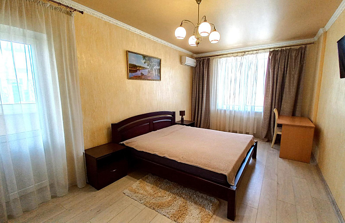 3-кім. квартира, Полтавська, 10, Київ 3-кім. квартира, Полтавська, 10, Київ