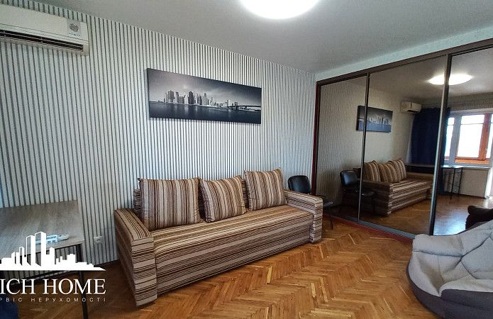 1 кімнатна квартира студія пр-т Берестейський, 12 1 кімнатна квартира студія пр-т Берестейський, 12
