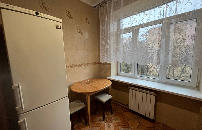 2-кім. квартира, пр. Задорожний, 3, Київ 2-кім. квартира, пр. Задорожний, 3, Київ
