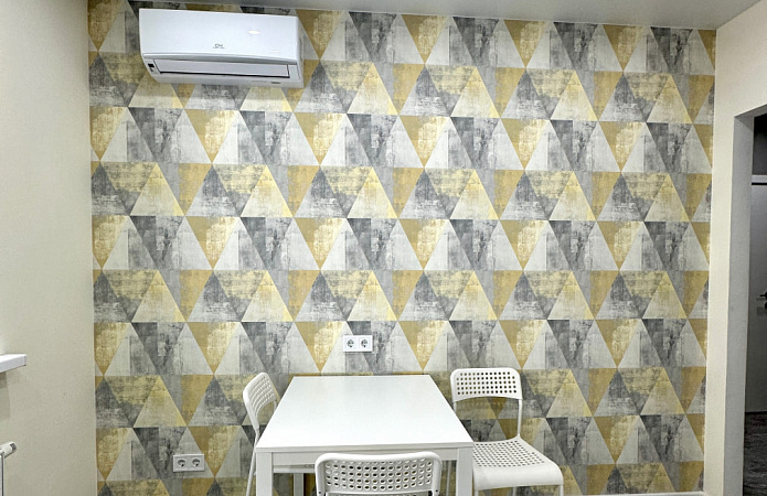  ЖК Лебединий, Ревуцького 40в