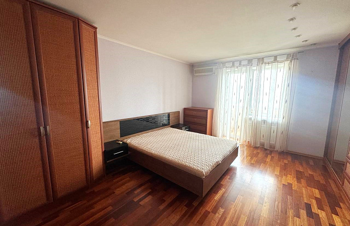 3-кім. квартира, просп. Берестейський, 103, Київ 3-кім. квартира, просп. Берестейський, 103, Київ