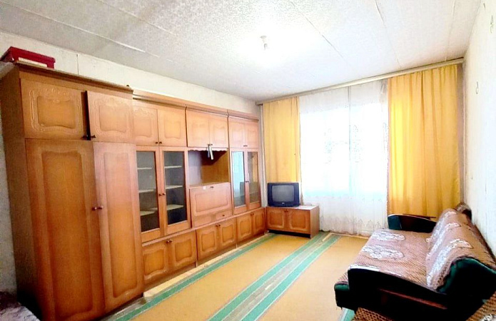 Продаж 3к квартири, Срібнокільська, 14.
