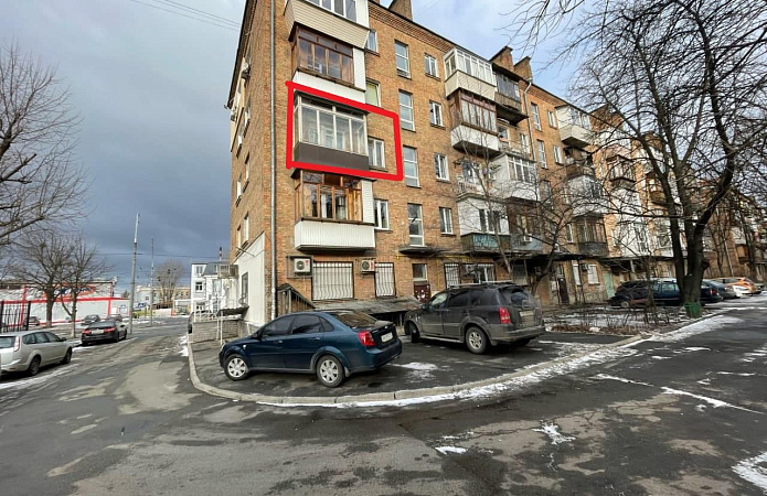 2-кім. квартира, пр-т Повітрофлотський, 51, Київ 2-кім. квартира, пр-т Повітрофлотський, 51, Київ