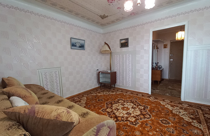 Вул. Новопирогівська 27, оренда 2к квартири Вул. Новопирогівська 27, оренда 2к квартири