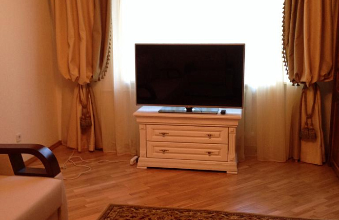 3-ком. квартира, ул Драгомирова, 2, Киев 3-ком. квартира, ул Драгомирова, 2, Киев