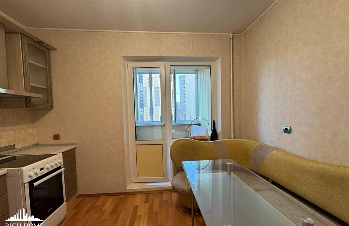 1-кім. квартира, Юлії Здановської, 83А , Київ 1-кім. квартира, Юлії Здановської, 83А , Київ