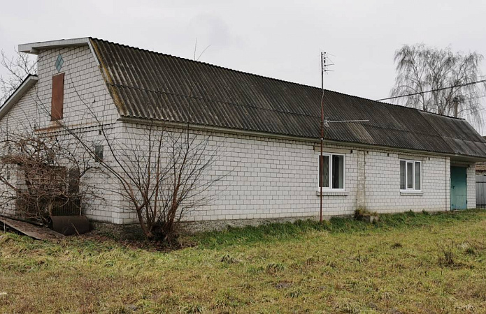 Большой дом с участком в Великой Дымерке, 153кв.м., две скважины Большой дом с участком в Великой Дымерке, 153кв.м., две скважины