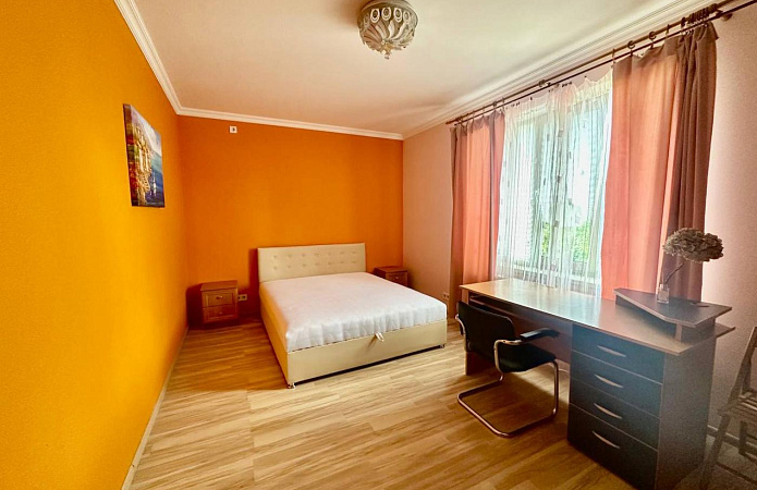 2-кім. квартира, 55-а Садова, 55, Київ 2-кім. квартира, 55-а Садова, 55, Київ