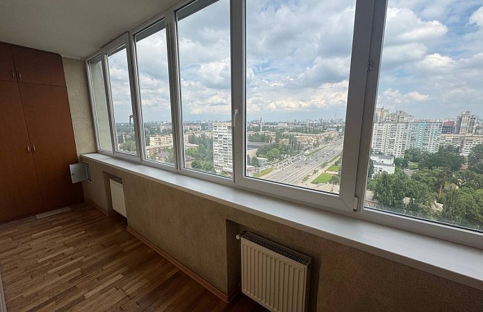 3-кім. квартира, просп. Берестейський, 103, Київ 3-кім. квартира, просп. Берестейський, 103, Київ