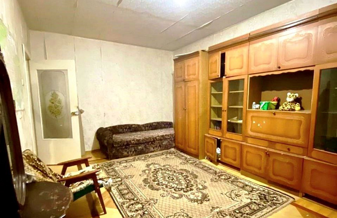 Продаж 3к квартири, Срібнокільська, 14.
