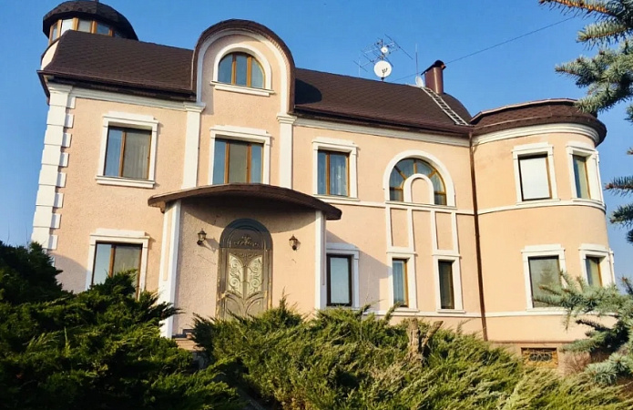 дом 450 м², вул. Суворова, Триполье дом 450 м², вул. Суворова, Триполье