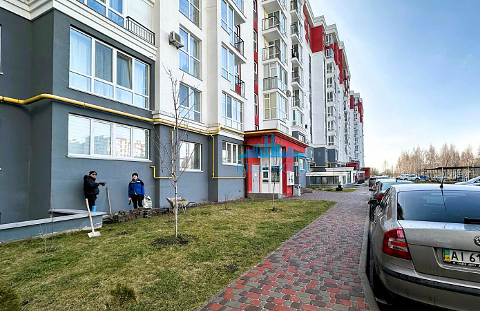 3-кім. квартира, Єдності, 5, с. Крюківщина