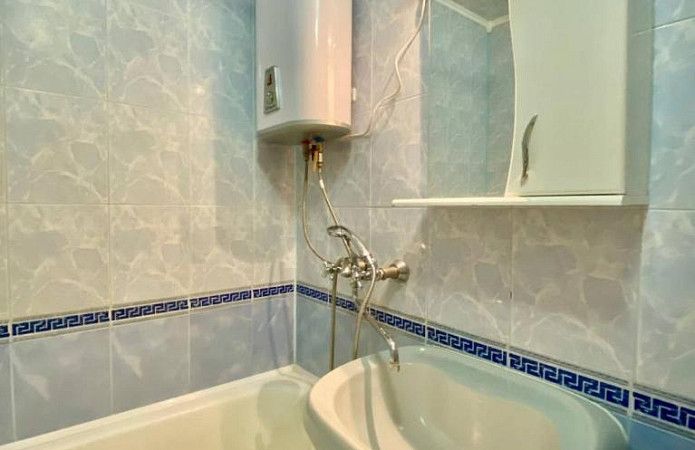 2-кім. квартира, Харківське Шосе, 180/21, Київ 2-кім. квартира, Харківське Шосе, 180/21, Київ