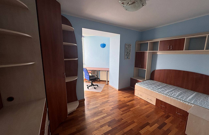 3-кім. квартира, просп. Берестейський, 103, Київ 3-кім. квартира, просп. Берестейський, 103, Київ