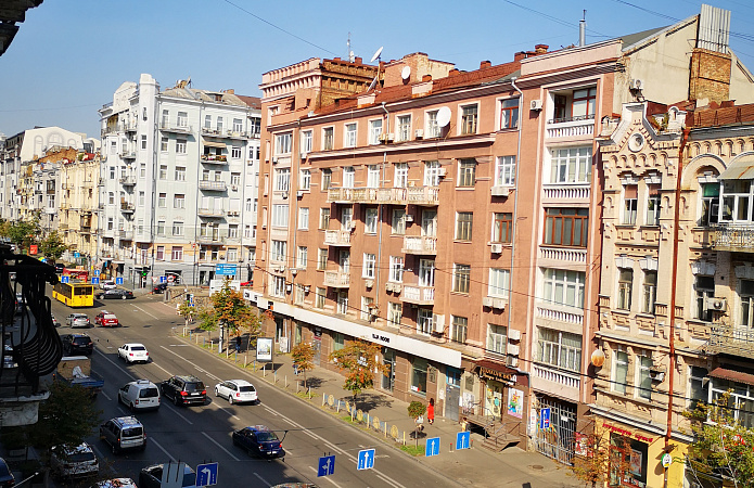 Продажа шикарной евродвушки в самом центре столицы, Саксаганского 25 Продажа шикарной евродвушки в самом центре столицы, Саксаганского 25